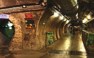 Hệ thống cống ngầm khổng lồ dưới chân Paris hoa lệ chống lũ lụt như thế nào?