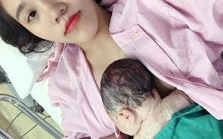 Mẹ trẻ chia sẻ khoảnh khắc hạnh phúc lần đầu gặp con trên bàn đẻ, "500 chị em" chỉ vào khen chi tiết này