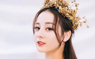 Khổ như Địch Lệ Nhiệt Ba: Nhận giải Kim Ưng mà không đồng nghiệp nào chúc mừng, fan phải đi năn nỉ từng người 