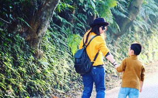 Chẳng cần đi xa, chỉ cần đến Ba Vì mùa dã quỳ là bà mẹ bận rộn này đã có chuyến du lịch cùng con