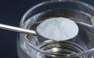 Đây là lí do nhà nào cũng nên có chai nước muối loãng: Mùa này càng cần dùng nhiều hơn