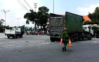 Lái xe đầu kéo bỏ trốn khỏi hiện trường sau vụ tai nạn khiến người phụ nữ chết thảm