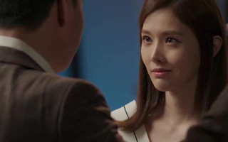 Vào đúng hôm đầy tháng con gái của tôi và chồng mới, chồng cũ đứng trước cửa nói một câu khiến tôi nổi điên