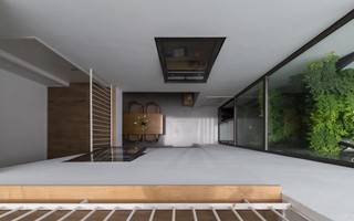Xây từ miếng đất nhiều nhược điểm, ngôi nhà 85m² ở Hà Nội này vẫn được trầm trồ khen vừa đẹp, vừa xanh