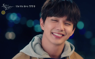 Đẳng cấp "mỹ nam" xứ Hàn Yoo Seung Ho: Dù khóc hay cười vẫn khiến fan "rụng tim" như thường