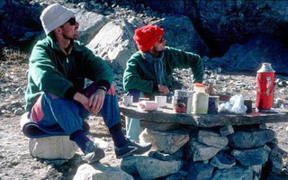 Phát hiện thi thể 2 nhà leo núi mất tích trên dãy Himalaya sau 30 năm, chấm dứt nỗi ám ảnh của người sống sót