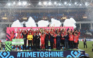 Tuyển Việt Nam vô địch AFF Cup sau chiến thắng chung cuộc 3-2 trước Malaysia
