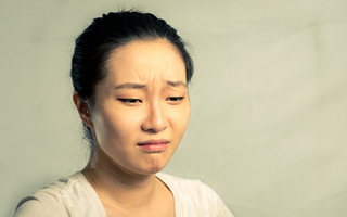 Ngày nào chồng cũng sốt sắng đi xin sữa cho con, khi biết người cho sữa, tôi chỉ muốn chết cho xong