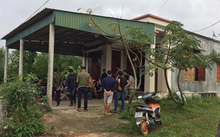 Hà Tĩnh: Người phụ nữ trùm chăn tưới xăng tự thiêu, nghi do trầm cảm
