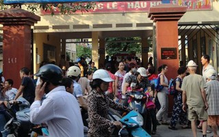 Nóng: Học sinh lớp 2 bị cô giáo cho bạn tát 50 cái