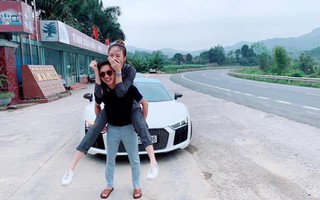 Xem xong bán kết AFF Cup, Cường Đô La "cõng" Đàm Thu Trang về quê, dân mạng đoán ngay: Đi hỏi cưới