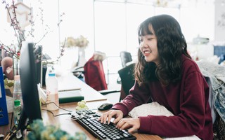 Cứ đến Tết là lại bị xoay 1001 câu hỏi "bao giờ lấy chồng đẻ con, lương có khá không", hội chị em biết bí kíp phòng tránh chưa?