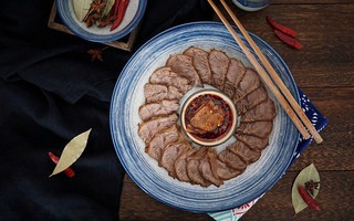 Tết này mẹ nào vụng làm ngay bắp bò luộc nước tương đảm bảo điểm 10 chất lượng