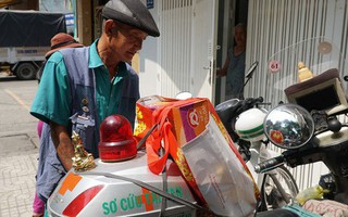 Người đàn ông nhặt ve chai, 10 năm "làm chuyện bao đồng" cứu người giữa đường còn bị vu oan là cướp