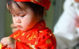 500.000 lì xì và hàng triệu đồng sau mỗi dịp Tết: Đừng để tiền làm hại con trẻ, chúng sẽ chẳng học được cách tiết kiệm và sau này sẽ cư xử như ‘người nghèo’