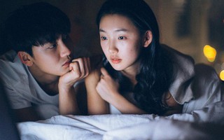 Ảnh cưới kiểu “chạy ngược”: Cứ trang điểm trong veo, diện váy xòe hay quần short nhưng hiệu ứng thì “đốn đổ tim” người xem