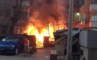 Nam sinh 16 tuổi gây ra 8 vụ hỏa hoạn trong 1 ngày chỉ để “vào tù cho bố xem”