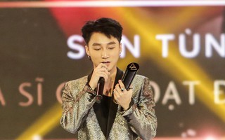 Sơn Tùng M-TP và cô trò Mỹ Tâm - Đức Phúc thắng lớn tại Wechoice Awards 2017