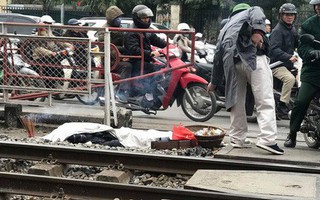 Tàu hỏa tông chết người đàn ông trước công viên Thống Nhất