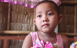 "Mẹ ơi, con bị u não, mẹ cứu con đi, con lớn lên đi mần công ty trả tiền cho mẹ"