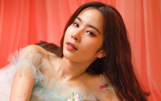 Bị đồn tự tạo scandal để PR MV, Nam Em bất cần đáp trả: "Mọi người nghĩ thế thì tôi chấp nhận"