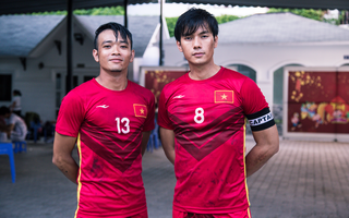 Nhan Phúc Vinh điển trai làm cầu thủ sau tin đồn từng hẹn hò Nhã Phương