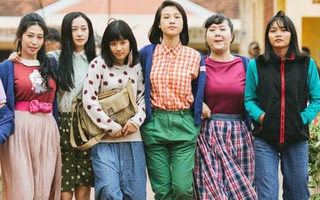 Tháng năm rực rỡ: Không chỉ có thanh xuân đáng nhớ mà cả những mảng màu thời trang retro cũng gây xuyến xao