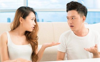 Sắp 8/3 rồi, anh em không mau chuẩn bị quà tặng vợ thì cứ liệu hồn bị đem đi “rao bán” như thế này đây