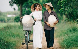 Các mẹ có biết sự dịu dàng của bản thân chính là cách đem đến cho con những bài học vĩ đại nhất?