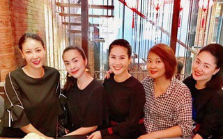 Đi ăn cùng bạn bè, Hà Tăng lại khéo léo che chắn vòng hai giữa tin đồn bầu bí?