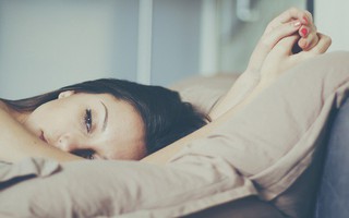 Gửi lại cuốn “nhật kí ngoại tình” chính tay viết thay chồng, tôi đã níu giữ được hạnh phúc và bình yên cho gia đình