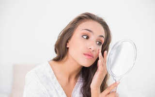 Cẩn thận kẻo mụn mọc tràn lan chỉ vì một vật dụng mà ngày nào bạn cũng dùng