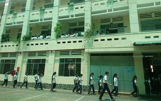 TP.HCM: Đạt điểm trung bình 8,9/10 nhưng vẫn không làm hài lòng bố mẹ, nam sinh lớp 10 nhảy lầu tự tử