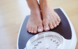 Tăng cân dần dần mà không thể giảm: Dấu hiệu cảnh báo cơ thể đang mắc 1 trong 5 căn bệnh