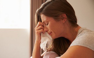 Đêm tân hôn, lần đầu tiên của đời con gái, tôi bẽ bàng nhận ra nhiều thứ