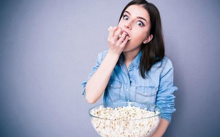 6 hành động cho thấy có thể bạn sẽ tăng cân nếu không khắc phục ngay lập tức
