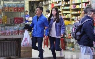 Bầu to 8 tháng, gương mặt siêu mẫu Hùng Đại Lâm lộ rõ sưng phù khi không son phấn