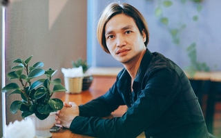 Sau màn thẩm mỹ "lột xác" không mấy hài lòng, Lệ Rơi bất ngờ tái xuất với tóc dài mượt mà, mắt buồn xa xăm