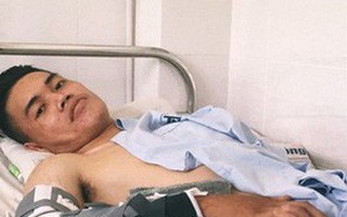 2 nam sinh trọng thương khi bắt cướp ở Sài Gòn: 'Chỉ biết khóc khi nhìn thấy di ảnh các anh qua điện thoại'