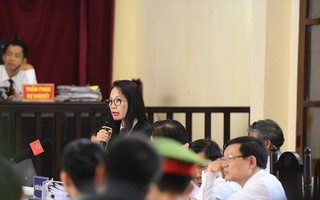 Hy hữu trong vụ xét xử BS Lương: Chuyên gia bị "cấm", luật sư đành hỏi "người ngoài"