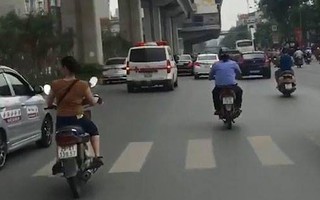 Hà Nội: Ô tô dàn hàng ngang, đi từ từ, quyết không nhường đường cho xe cứu thương