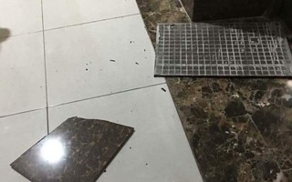 Hà Nội: Bé trai nhập viện vì gạch ốp tường chung cư Tân Tây Đô rơi trúng đầu