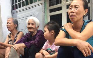 Hà Nội: Hàng xóm kể lại giây phút phát hiện 2 cháu bé nguy kịch, miệng có mùi thuốc sâu