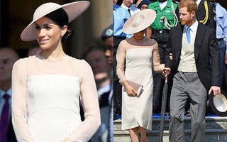 Tân công nương Meghan diện đầm trơn trang nhã, khoe vai trần nhẹ nhàng dự sự kiện Hoàng gia đầu tiên sau lễ cưới