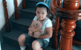 Bé gái 8 tuổi nghi bị bắt cóc khi đi chơi ở công viên nước Đầm Sen cùng người thân