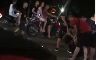 Hà Nội: Tạm giữ tài xế rú ga, bấm còi inh ỏi, phóng tốc độ cao quanh Hồ Gươm trong đêm
