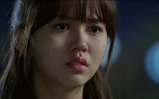 Tôi đã ở cùng người yêu cũ trong đêm tân hôn, nhưng phản ứng của chồng khi biết chuyện khiến tôi đau khổ tột cùng