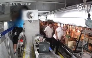 Trang Sina News khiến cư dân mạng Trung Quốc phẫn nộ vì chèn nhạc "quẩy" vào video điện giật chết người