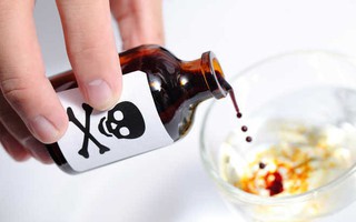 Ấn Độ: Bức xúc vì hay bị nhà chồng chê nấu ăn dở, người phụ nữ đầu độc chết 5 người và khiến 120 người nhập viện