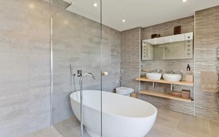 Thiết bị phòng tắm: 4 thứ nên đầu tư và 3 thứ nên bỏ qua để tiết kiệm chi phí